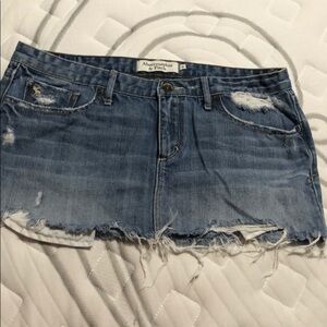 Abercrombie & Fitch Mini-Skirt